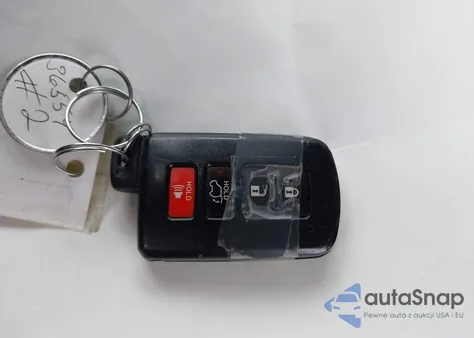 2018 Toyota Rav4 Xle из США, поврежденный, VIN 2T3RFREV5JW714072